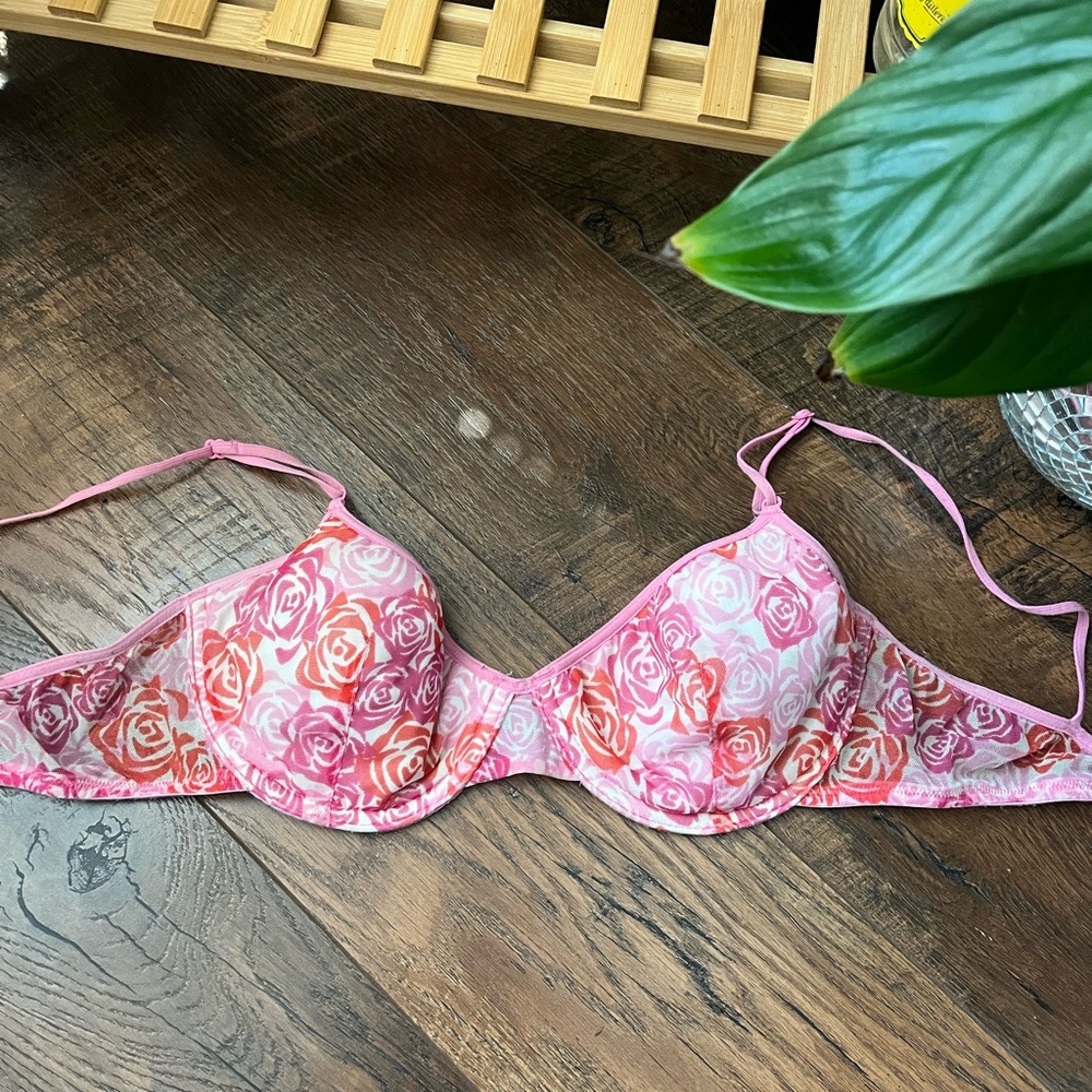 Super Cute! Victoria’s Secret Pink - Bra!